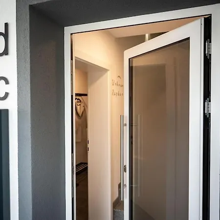 Schicke In Seenaehe! Apartman