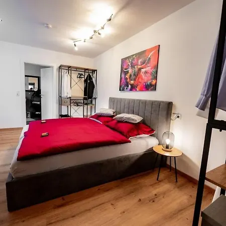 Schicke In Seenaehe! Lengau