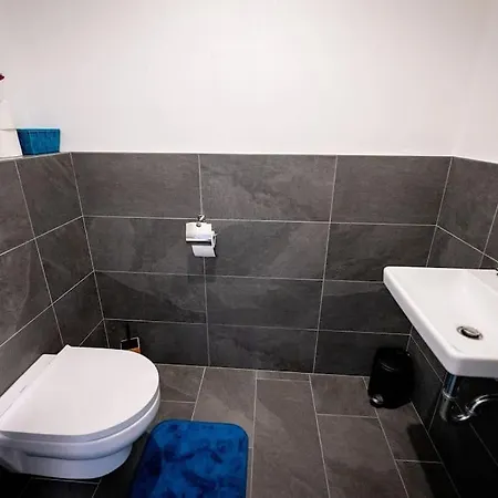 Schicke In Seenaehe! Lengau