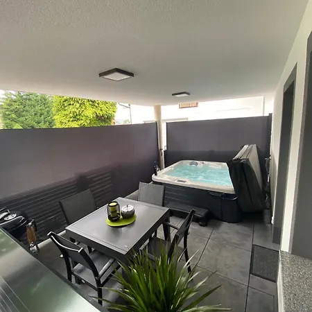 Apartman Schicke In Seenaehe!