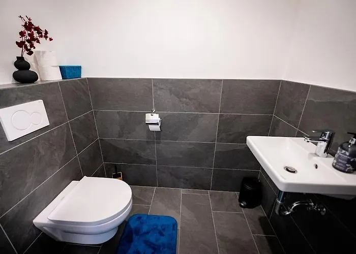 Schicke In Seenaehe! Lengau